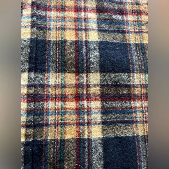 Vintage Pendleton wool flannel - Picture 3 of 8